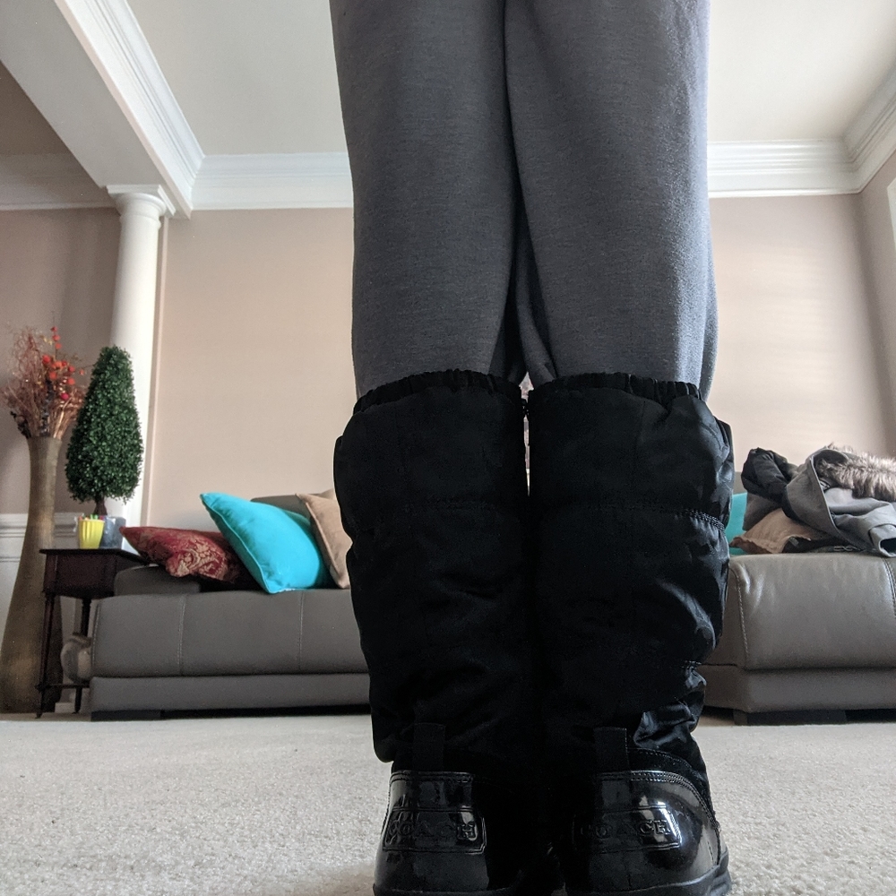 Black demure coach boots